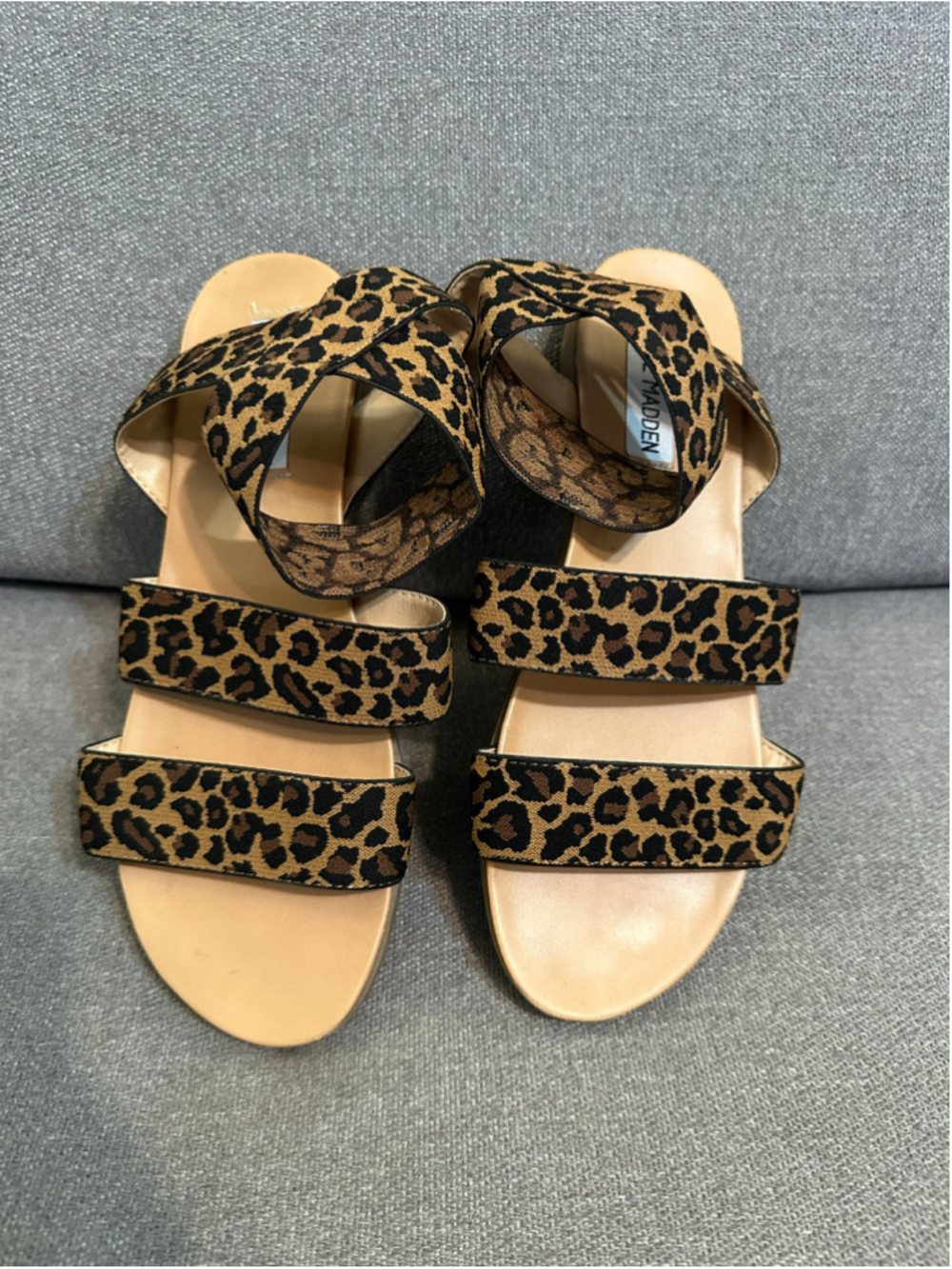 Steve Madden Leopard Print Flat Sandals Size 7 Brown & Black Ankle Strap - Picture 4 of 6